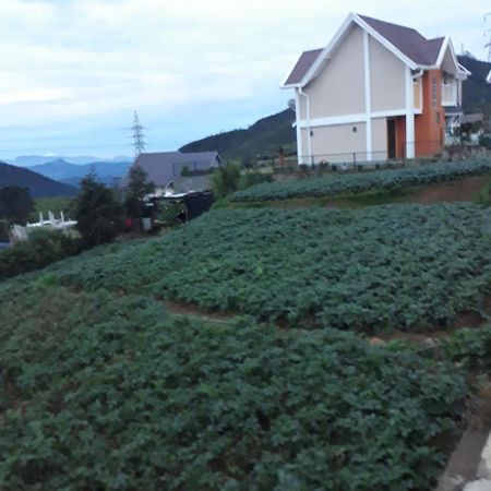 Hotel Rainyfreindz Nuwara Eliya Esterno foto